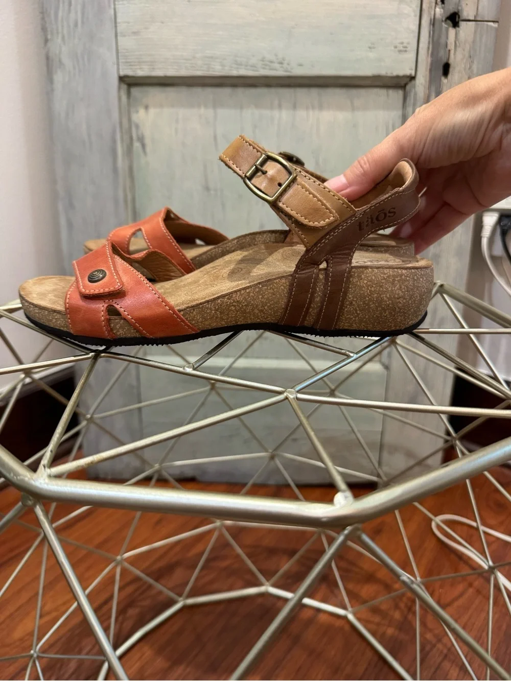 Taos Women's Sadie Sandal Earth Multi Sandal Size 7-7.5